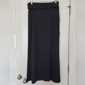 Skirt Black Long and Stretchy with Slit